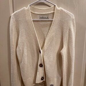 Abercrombie & Fitch Ivory  Classic Cardigan Sweater.   Size L